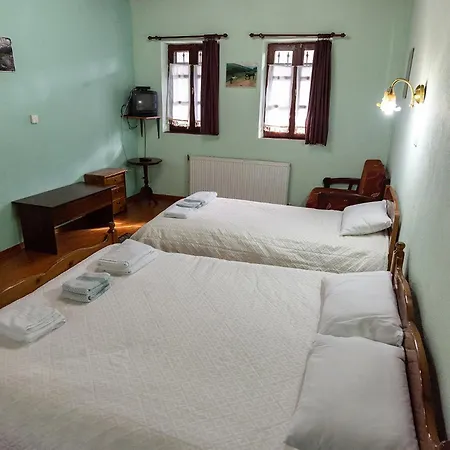 Отель Manis Нимфайон