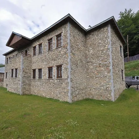 مانيس 3* Nimfaíon