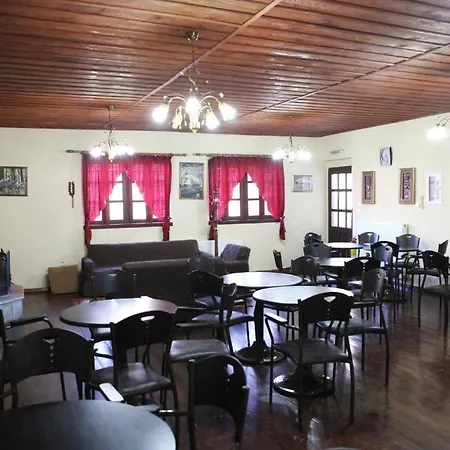 Manis Нимфайон