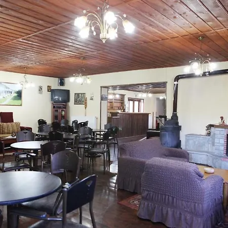Manis Hotel