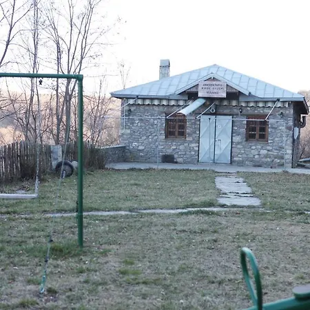 مانيس فندق Nimfaíon