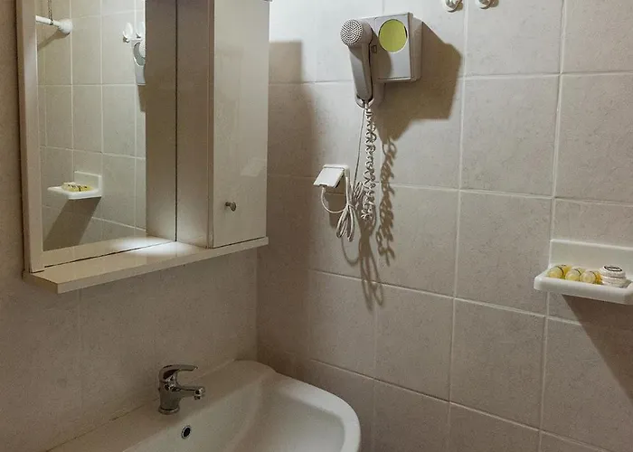 מלון Manis Nimfaíon