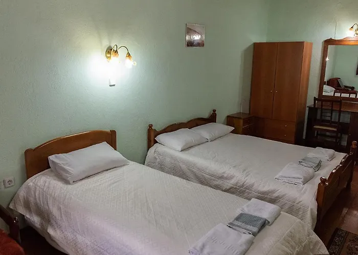 Manis Hotel